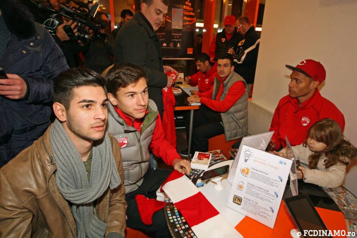 GALERIE FOTO Dinamoviştii au trăit momente emoţionante la Constanţa, înainte de meciul de mîine: "Nu am cuvinte! I-am sunat pe ai mei să le povestesc!"