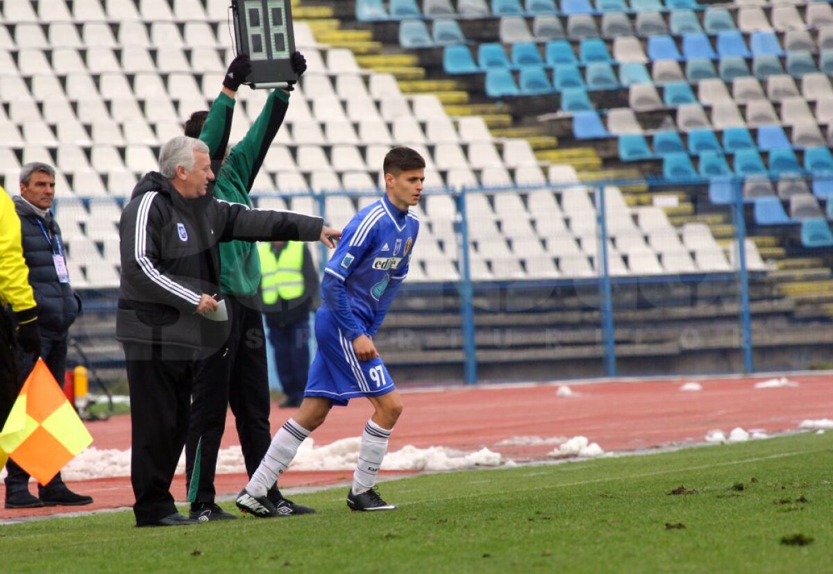 Mititelu Jr a debutat la FC U Craiova: "E în primii trei din generaţia '97!"