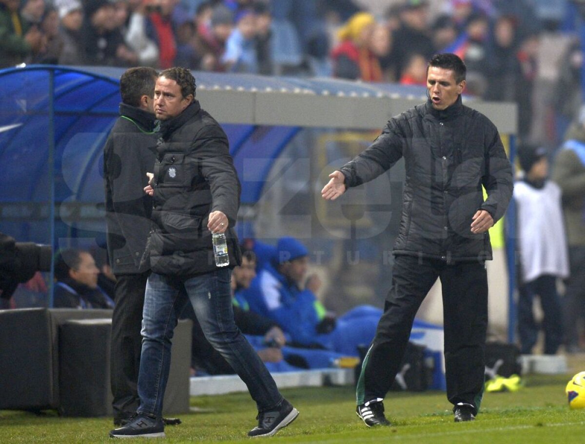 FOTO şi VIDEO Derby controlat de "lupi" » Steaua - Petrolul 1-1 şi lupta la titlu rămîne deschisă