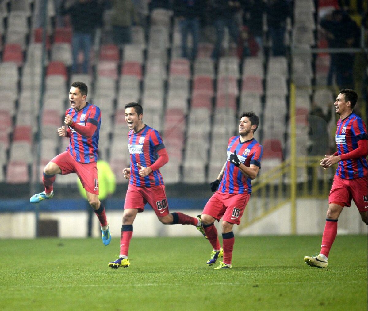 FOTO şi VIDEO Derby controlat de "lupi" » Steaua - Petrolul 1-1 şi lupta la titlu rămîne deschisă