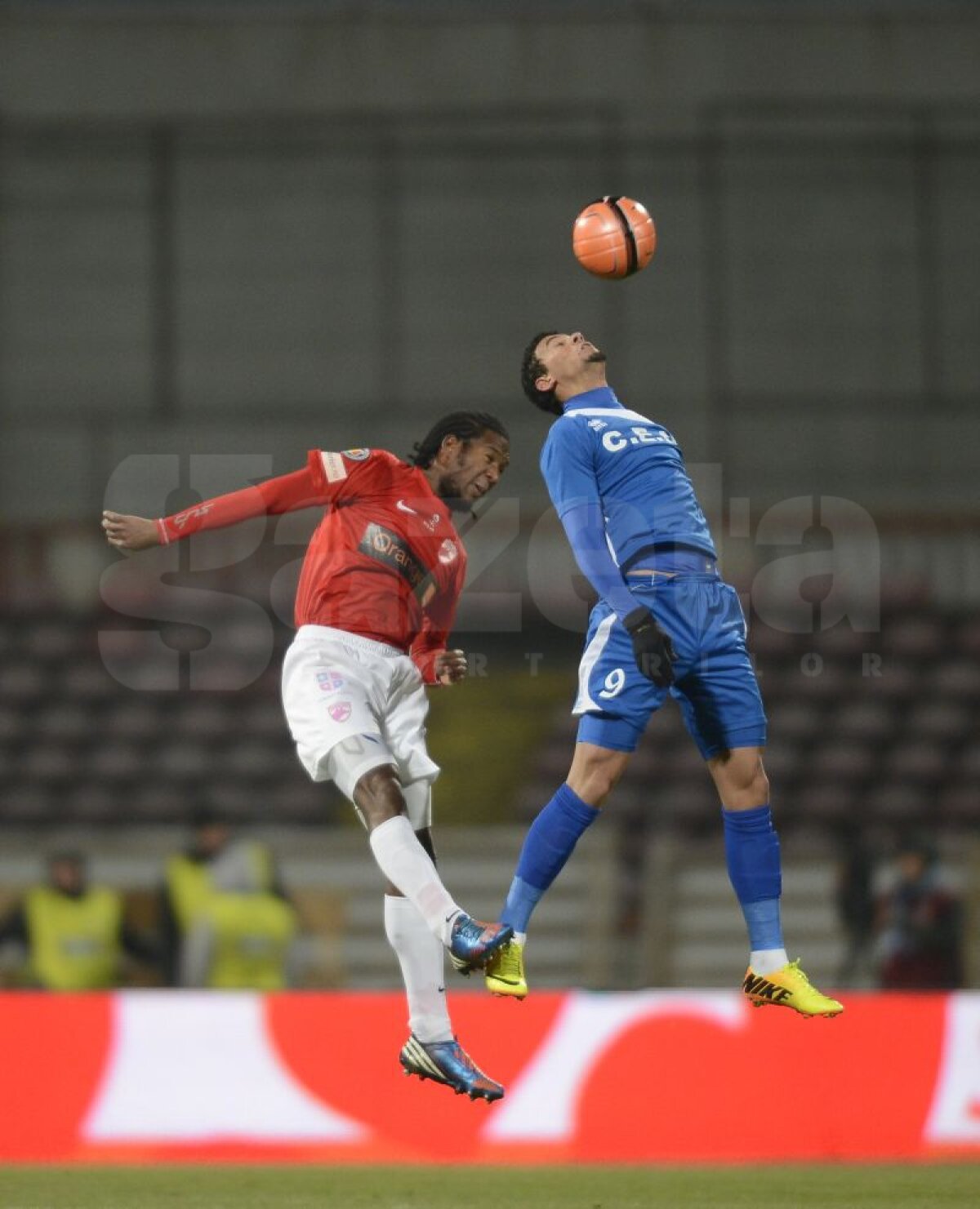 FOTO Dinamo - Pandurii 1-0 » "Cîinii" s-au calificat în semifinalele Cupei României