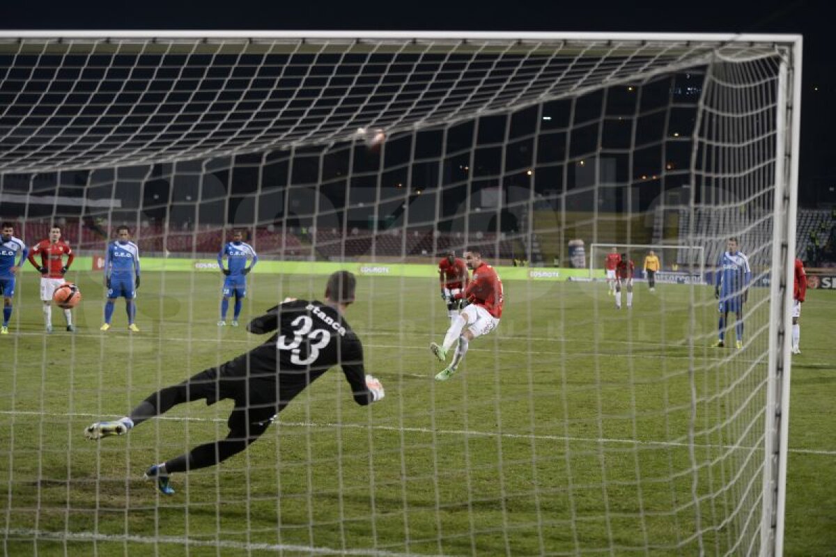 FOTO Dinamo - Pandurii 1-0 » "Cîinii" s-au calificat în semifinalele Cupei României