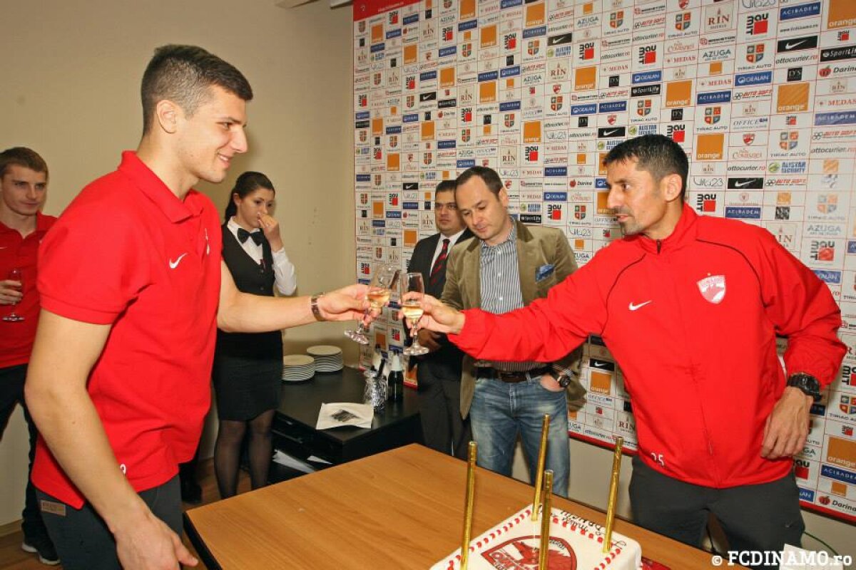 VIDEO şi FOTO » Danciu-gol a împlinit 37 de ani: "Cel mai frumos cadou ar fi să terminăm acest an cu victorii pe linie!"