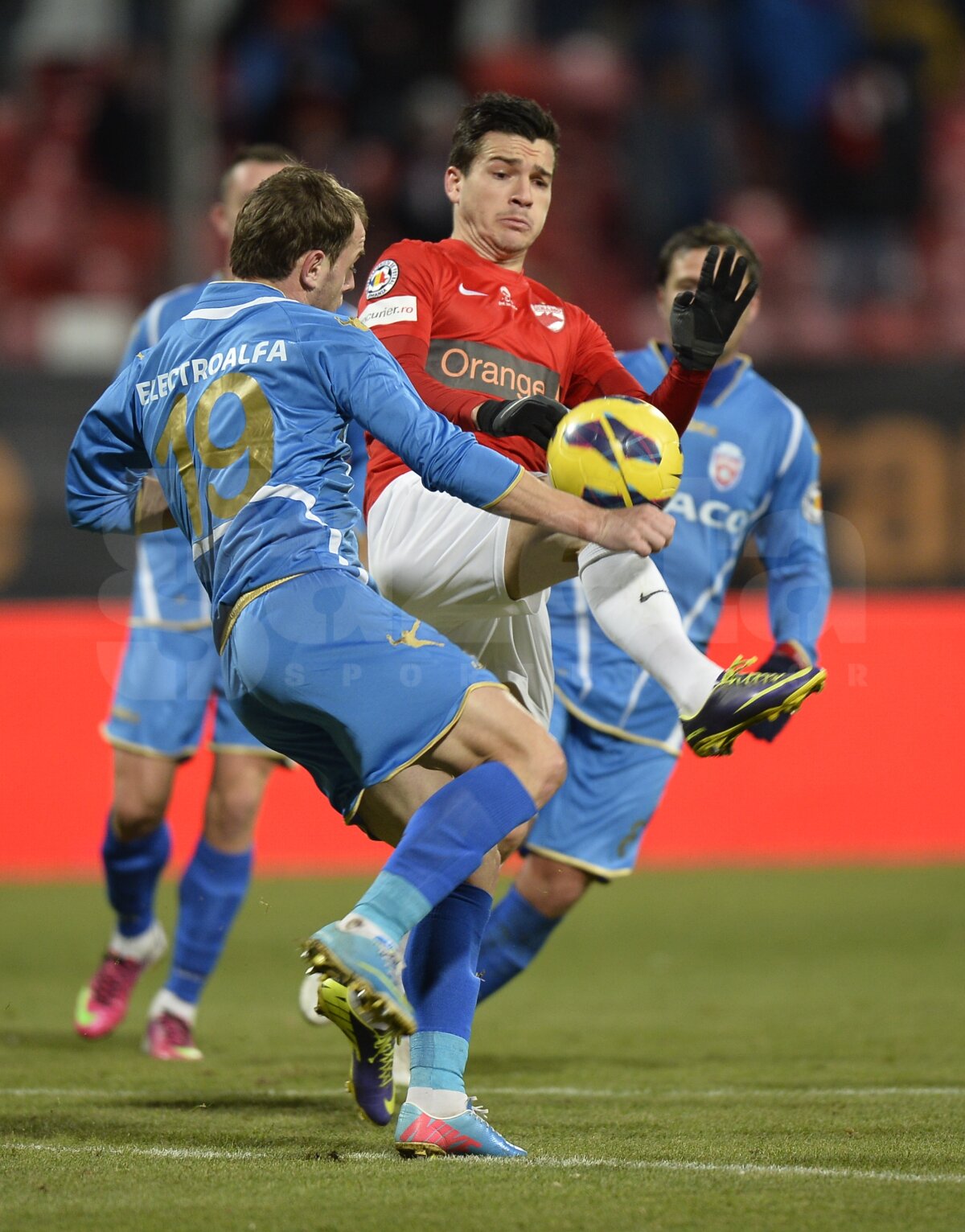 FOTO şi VIDEO Dinamo - FC Botoşani 1-0 » "Cîinii" ajung la 3 victorii consecutive şi egalează Pandurii în clasament