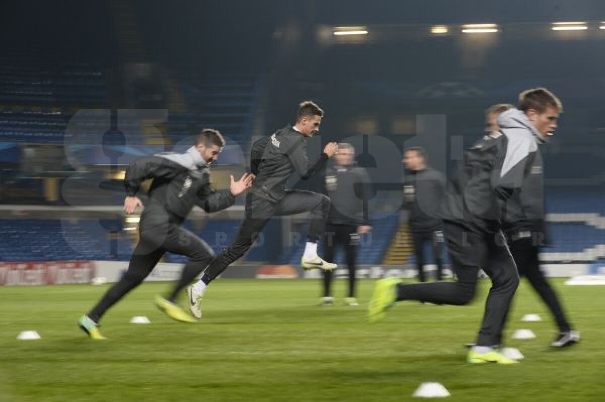 FOTO Spectator surpriză la antrenamentul Stelei » Chiricheş şi-a vizitat foştii colegi pe Stamford Bridge