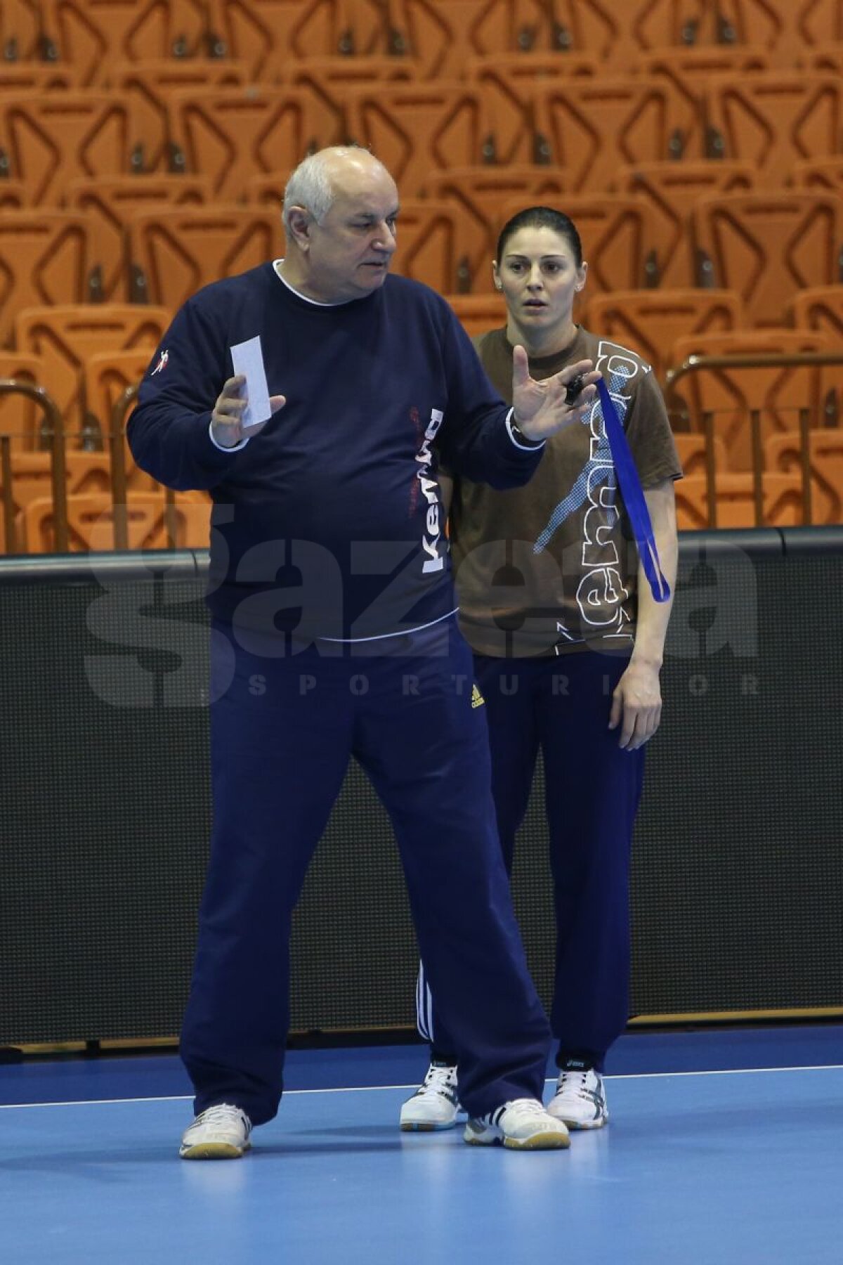 GALERIE FOTO Româncele pregătite pentru Ungaria. Meciul e azi, de la 20:15