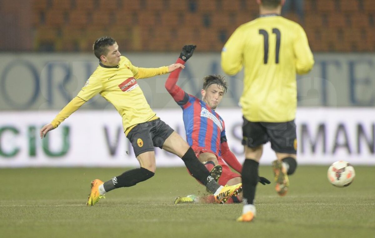 VIDEO şi FOTO Pradă uşoară » Ceahlăul - Steaua 0-2 şi roş-albaştrii depăşesc pasa proastă înaintea dublei cu Astra
