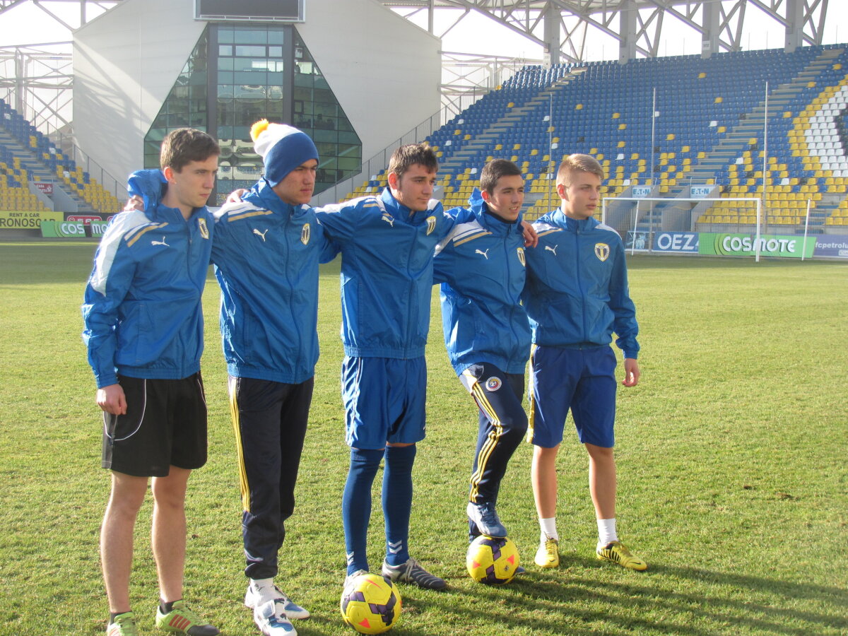 FOTO Antrenament alături de vedete » 5 liceeni s-au antrenat alături de Hamza şi Teixeira