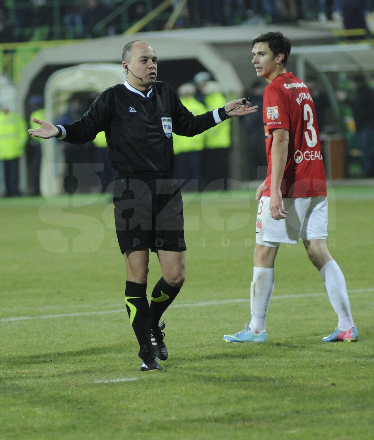 FOTO şi VIDEO FC Vaslui - Dinamo 1-1 » "Cîinii"rămîn fără victorie de 5 ani pe terenul galben-verzilor