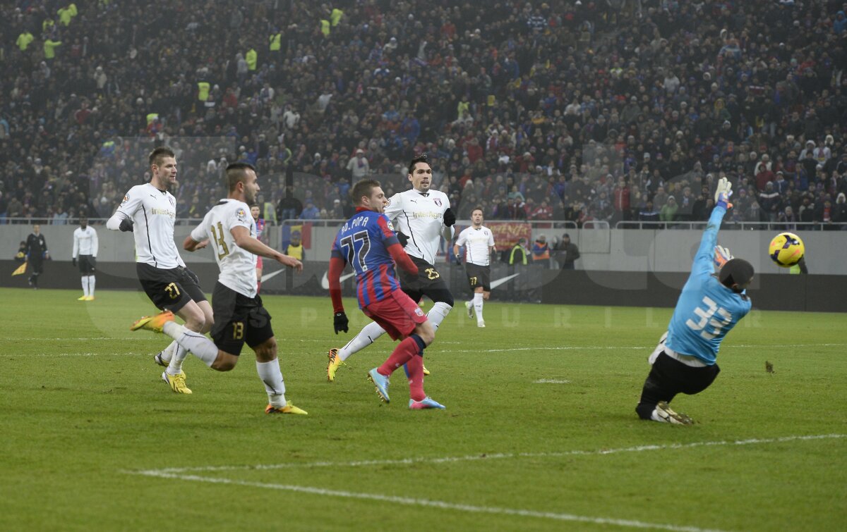 FOTO şi VIDEO Steaua a surclasat-o pe Astra, 3-1! Urmează meciul de sîmbătă