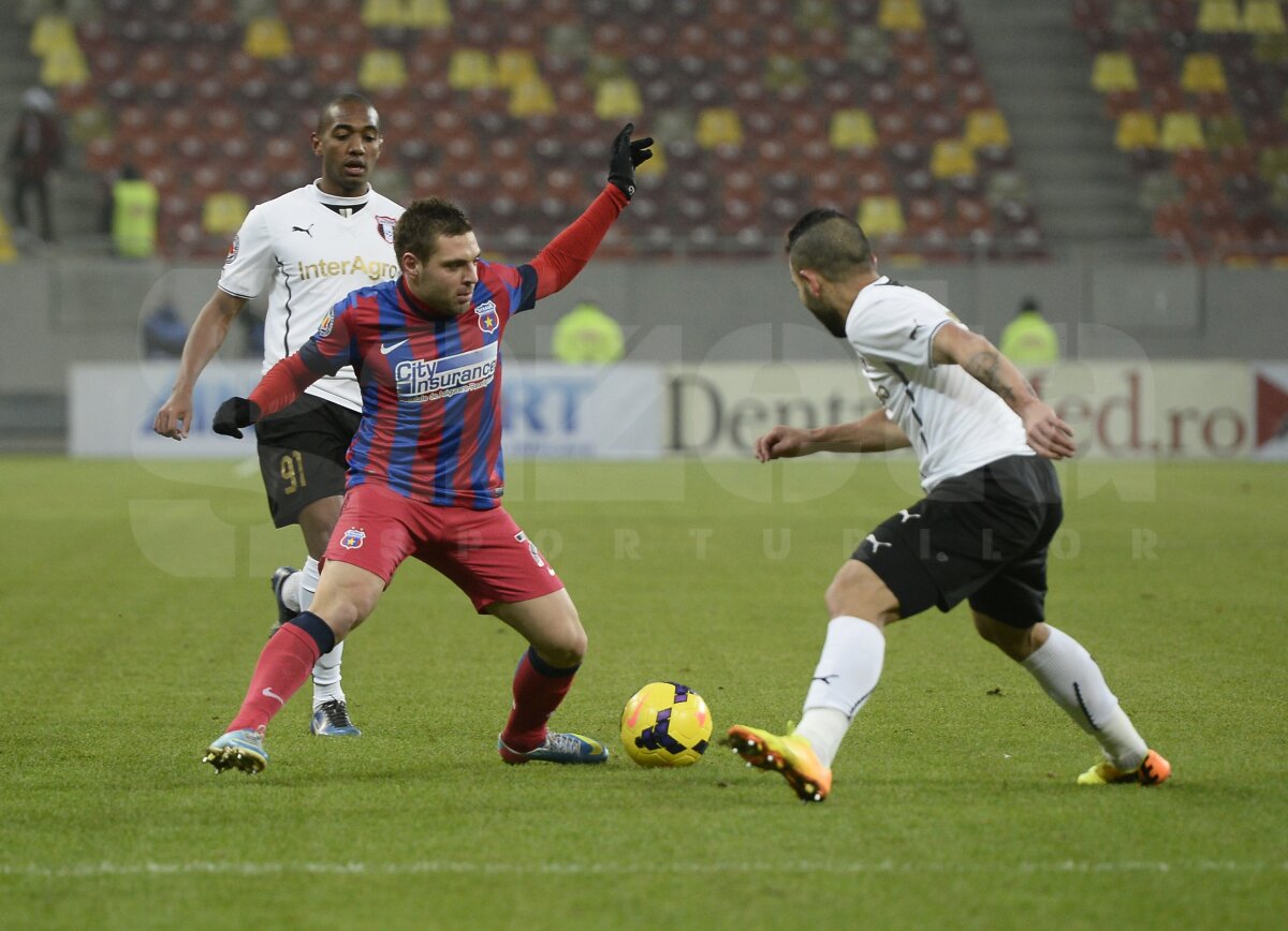 FOTO şi VIDEO Steaua a surclasat-o pe Astra, 3-1! Urmează meciul de sîmbătă