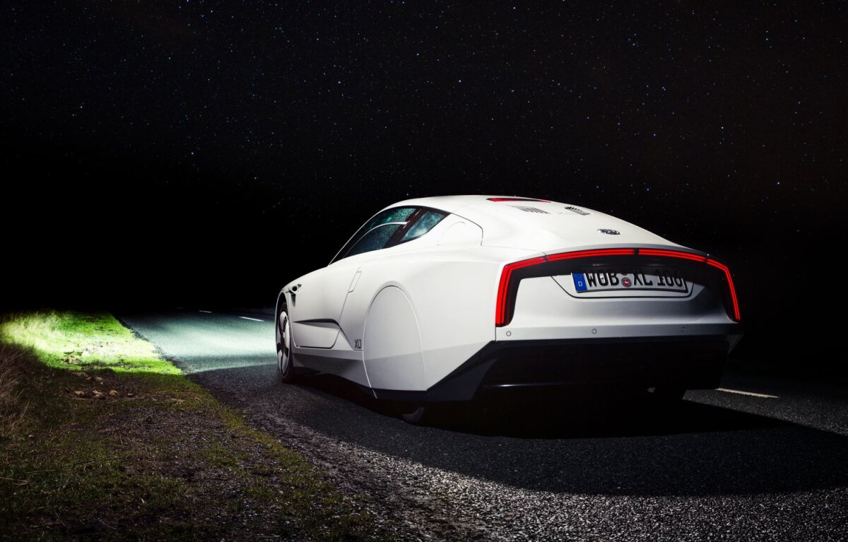 Premiantele » TopGear prezintă cele mai bune maşini ale anului. Ford Fiesta ST - cel mai bun automobil din 2013