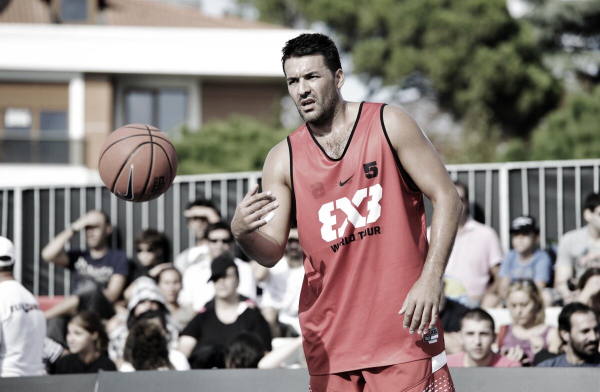 2013 de vis pentru Sport Arena Streetball » Laude în Sports Illustrated: "Bucurestiul este un Mecca al baschetului 3 la 3"