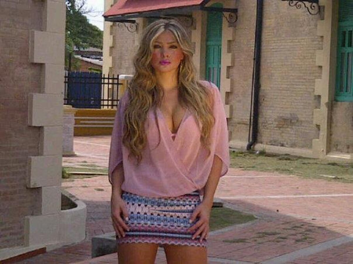 GALERIE FOTO Lui Dayro Moreno îi merge de minune » Are superoferte din Europa şi va fi tătic! Cum arată iubita columbianului