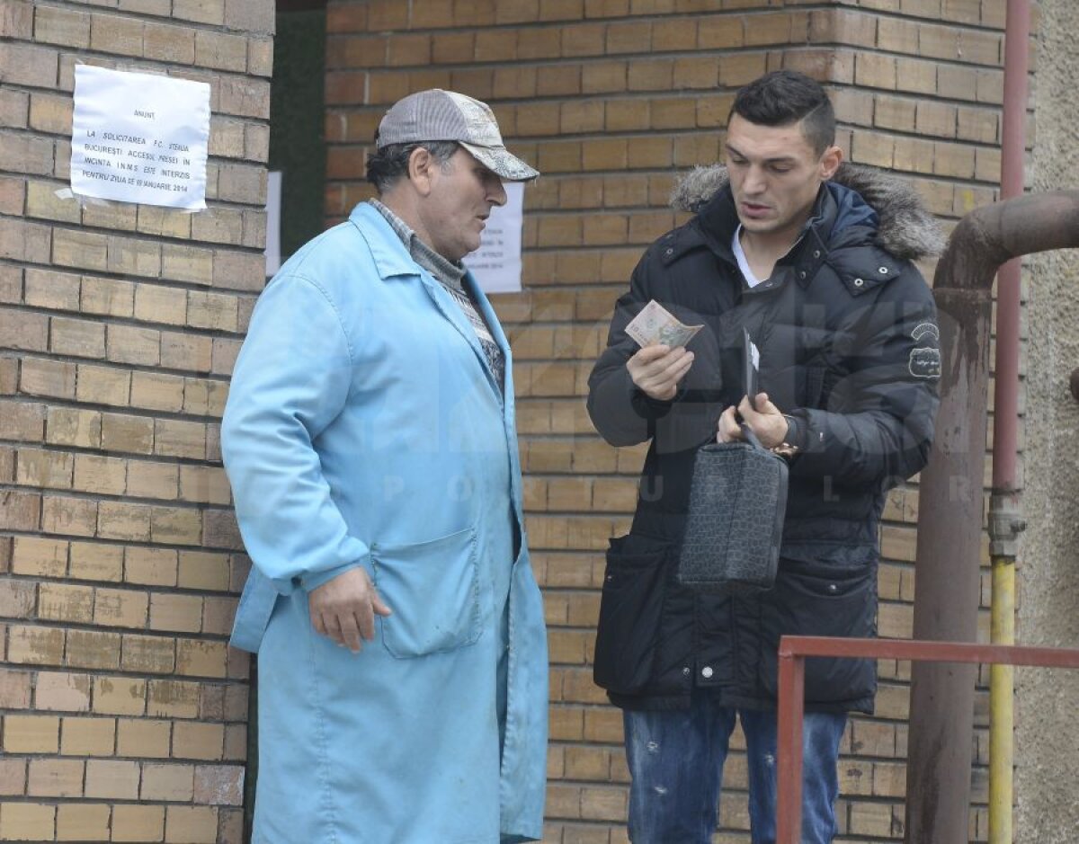 GALERIE FOTO Cu Keşeru la atac » Proaspătul stelist a venit primul la vizita medicală