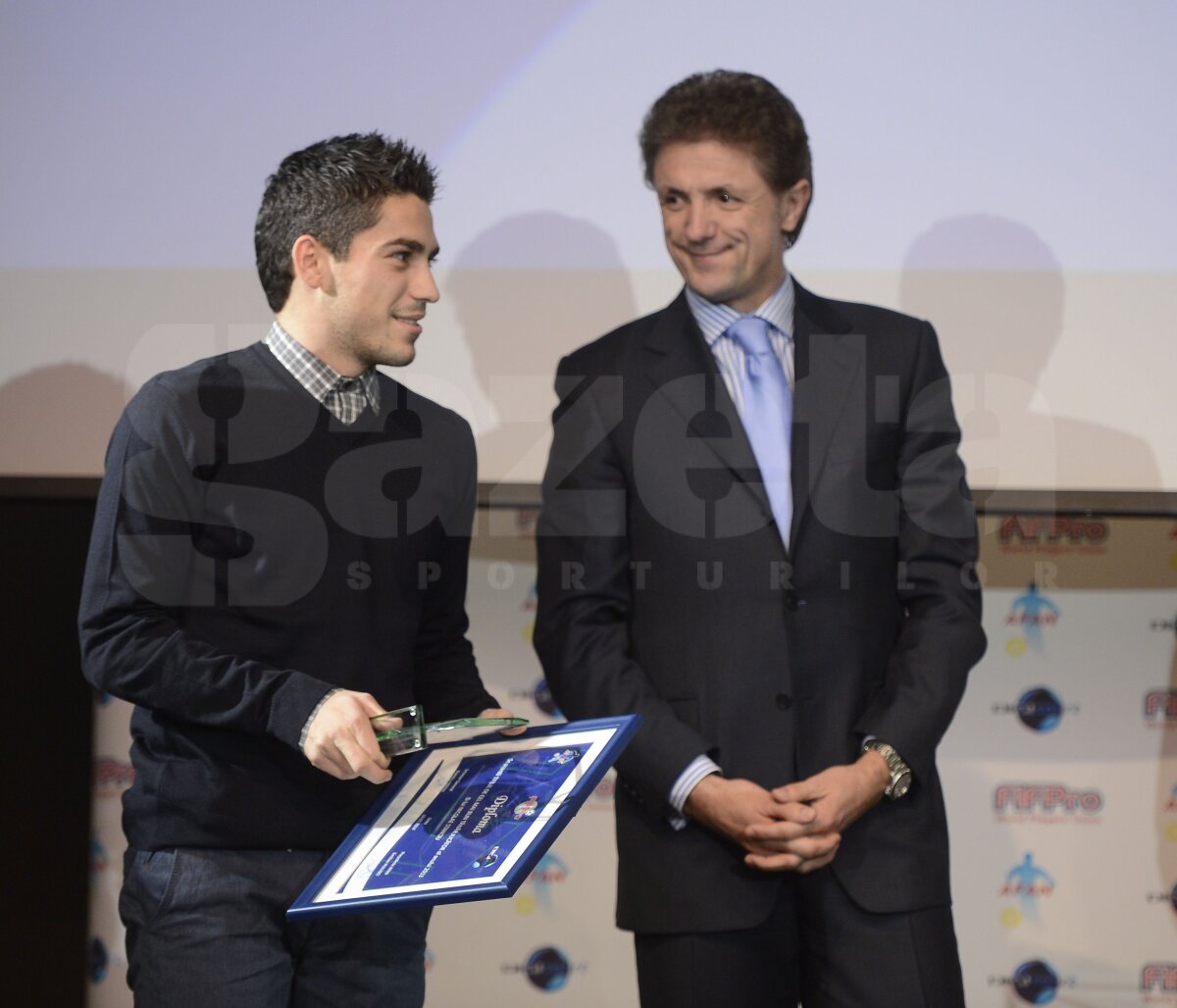 FOTO Au fost decernate premiile AFAN » Bourceanu cel mai bun fotbalist, Cătălin Tolontan cel mai bun jurnalist