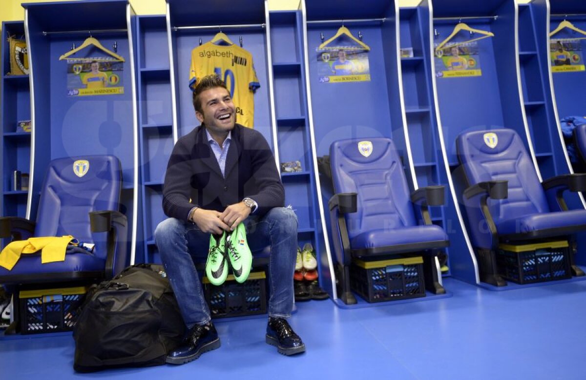 GALERIE FOTO + VIDEO Nebunie la Ploieşti! Mutu a fost prezentat la Petrolul! » 7.000 de oameni au venit pe "Ilie Oană"