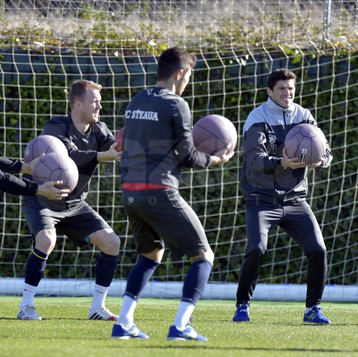 Reghecampf pregăteşte o surpriză în echipa de start pentru retur: "Se va impune" » GALERIE FOTO de la antrenament