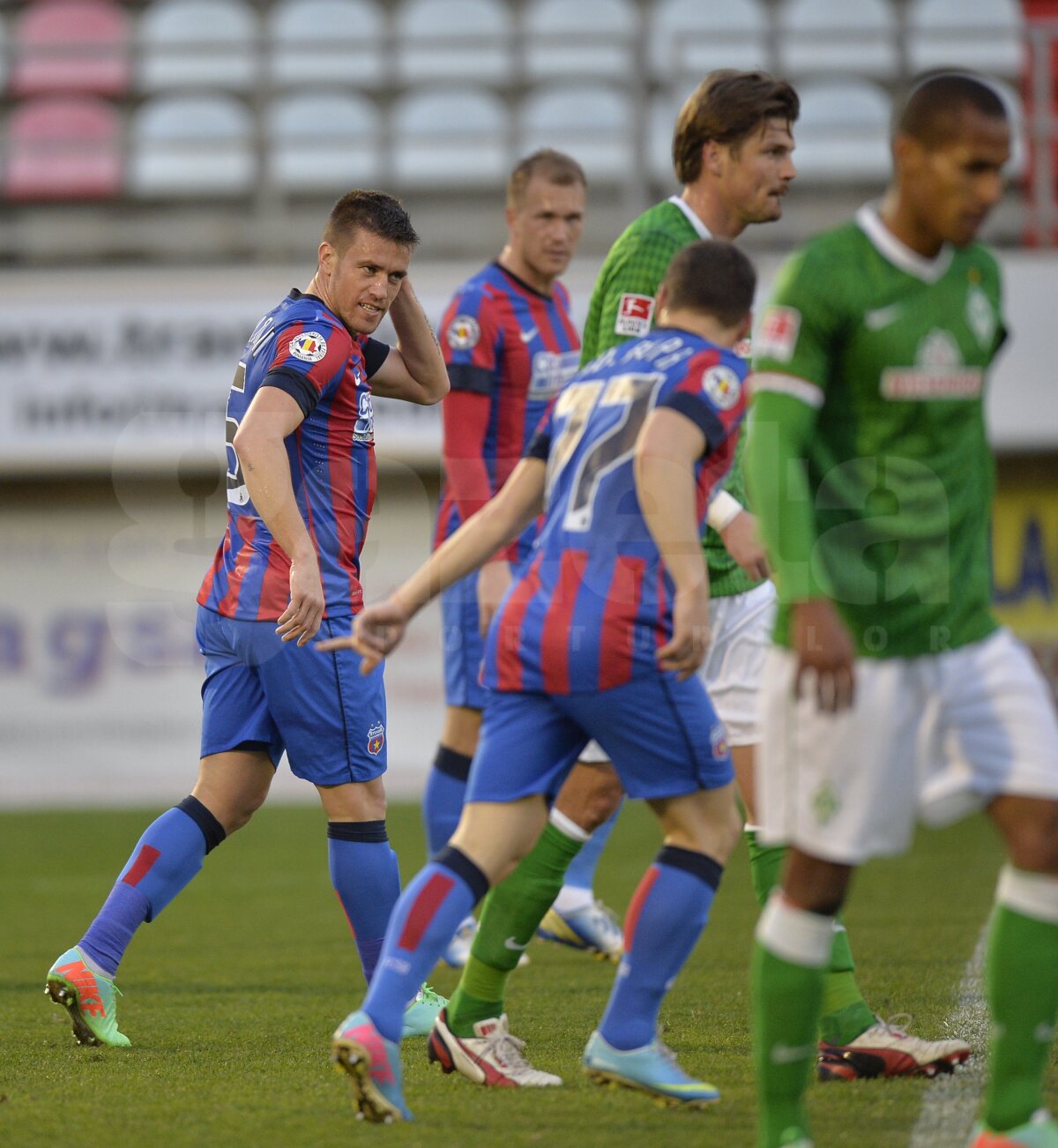 FOTO şi VIDEO Steaua - Werder 0-0 » Roş-albaştrii au controlat fără probleme partida, dar nu au înscris