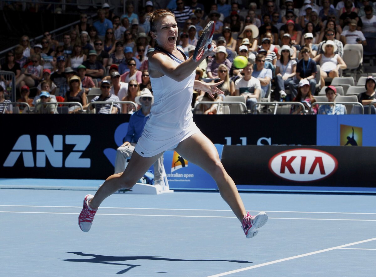 Fantastic! Simona Halep a zdrobit-o pe Jelena Jankovici şi este în sferturile de finală de la Australian Open!
