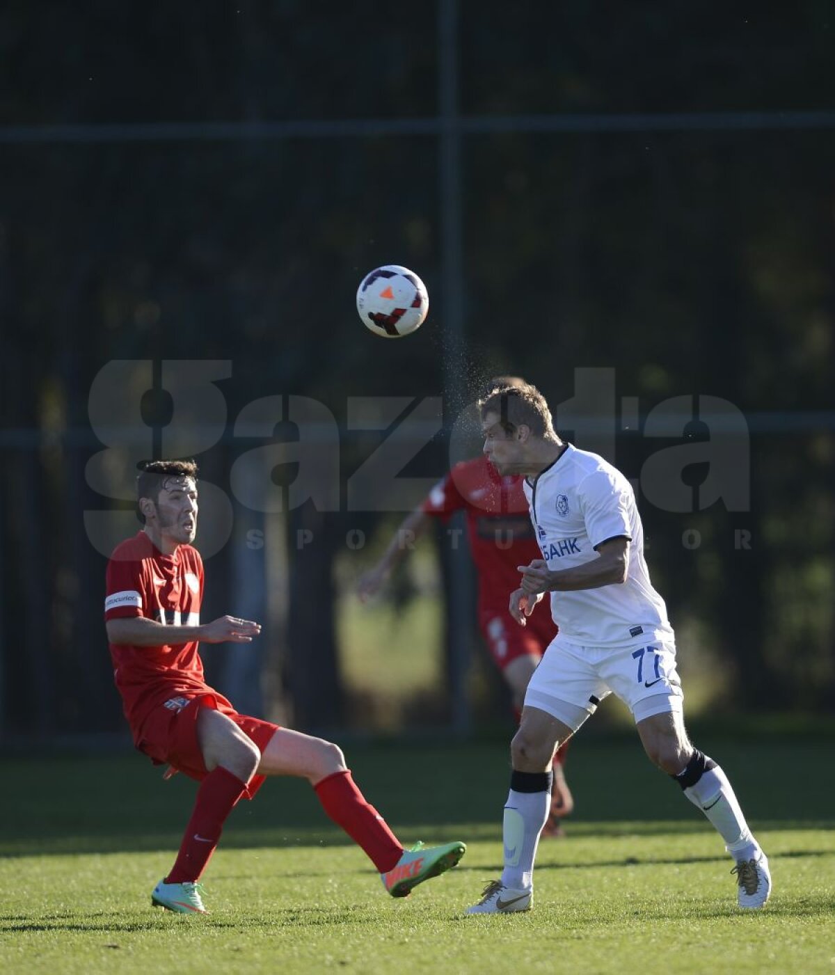 GALERIE FOTO Gelu Velici, singurul marcator al "cîinilor" în amicalele din Antalya » Dinamo - Cernomoreţ 1-1