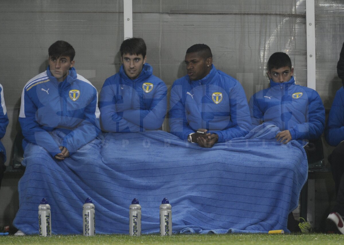 EXCLUSIV Petrolul e foarte aproape de a mai rezolva un transfer! Ploieştenii aduc un fundaş brazilian de 22 de ani