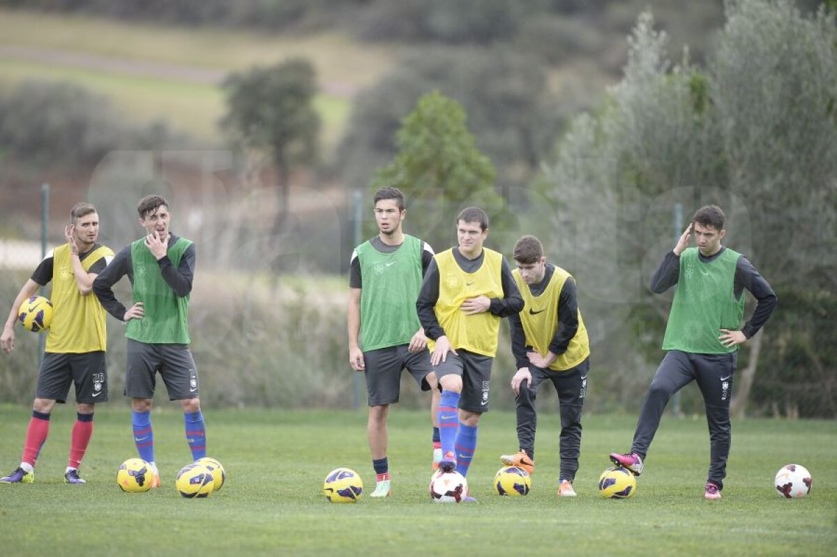 GALERIE FOTO Noi exerciţii de forţă la antrenamentele Stelei » Mîine, un nou amical