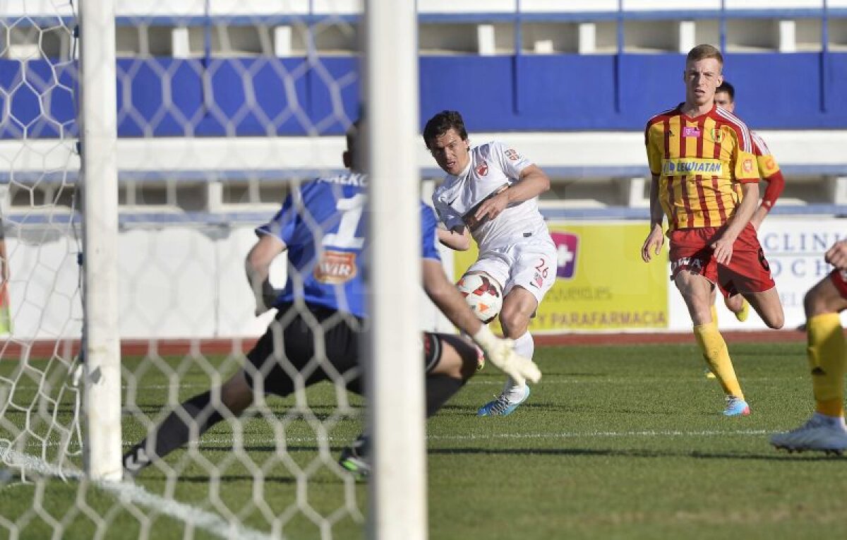 FOTO + VIDEO Dinamo a cîştigat primul amical din această iarnă » Primul gol şi pentru Bilinski în tricoul "cîinilor"