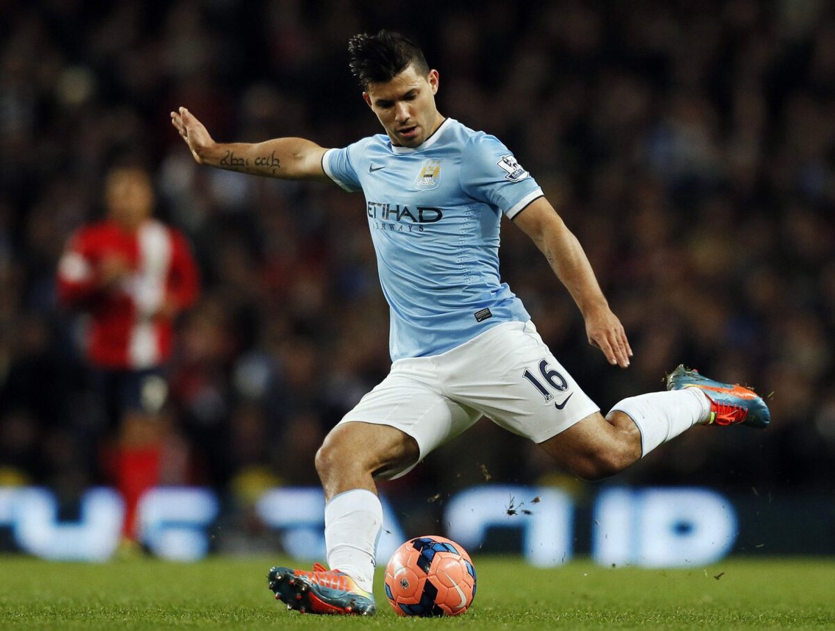 VIDEO Marea mahmureală » Vlad Chiricheş nu şi-a revenit după beţia de la Bucureşti şi a comis 3 greşeli mari cu City