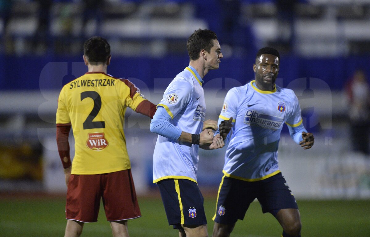 VIDEO şi FOTO Din a 9-a încercare! Roş-albaştrii au spart gheaţa în 2014! Steaua - Korona Kielce 3-1