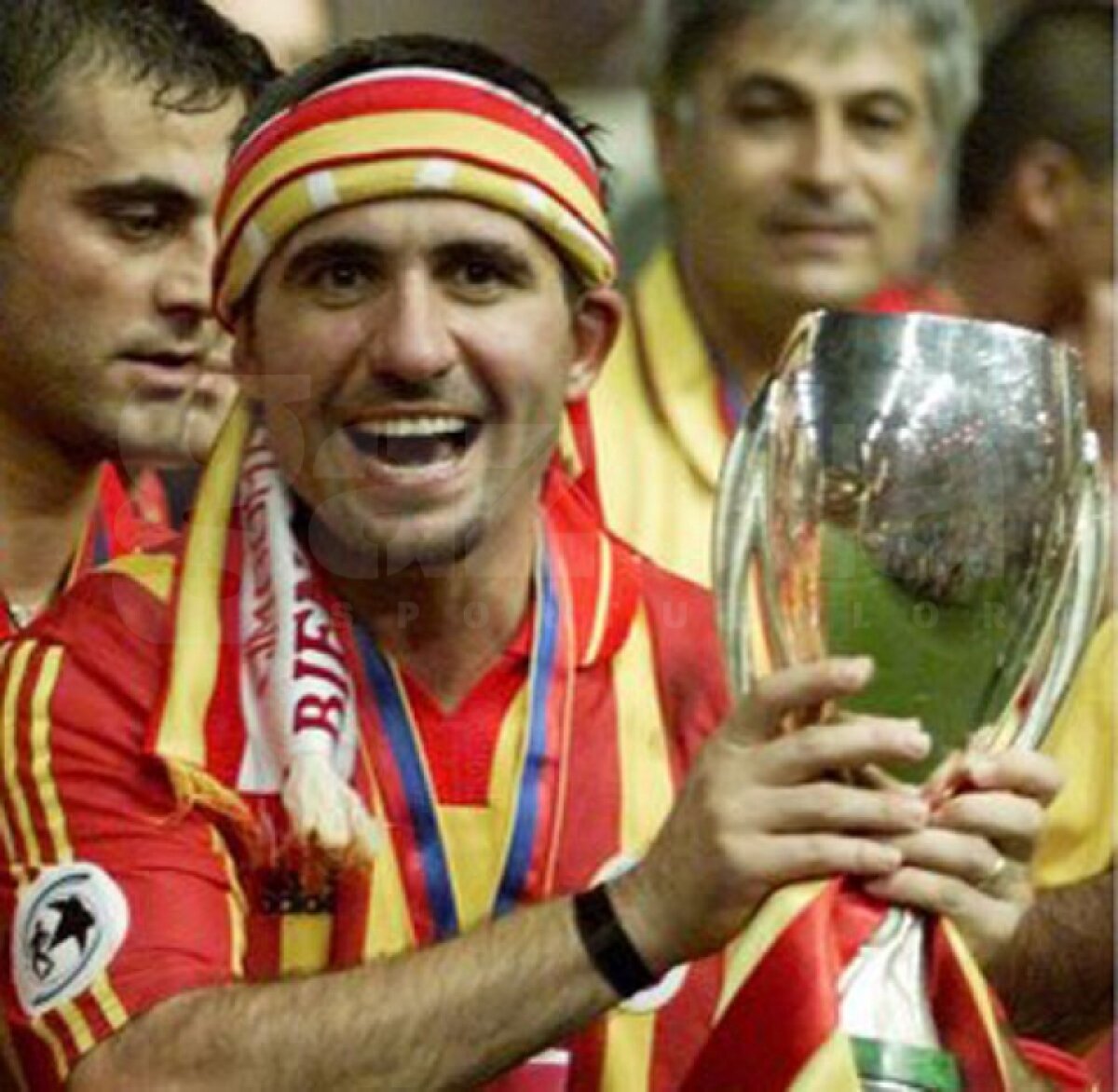 VIDEO+FOTO Trăiască "Regele"! » Gică Hagi a împlinit 49 de ani! Cum a ajuns cel mai mare fotbalist român, ghinioanele ca antrenor şi succesul Academiei