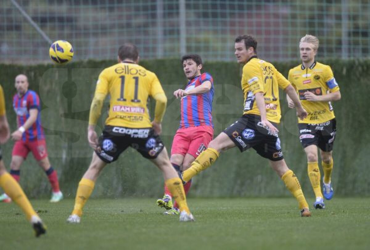 VIDEO+FOTO » Steaua - Elfsborg 0-0 » Campioana încheie cantonamentul din Spania cu o nouă remiză