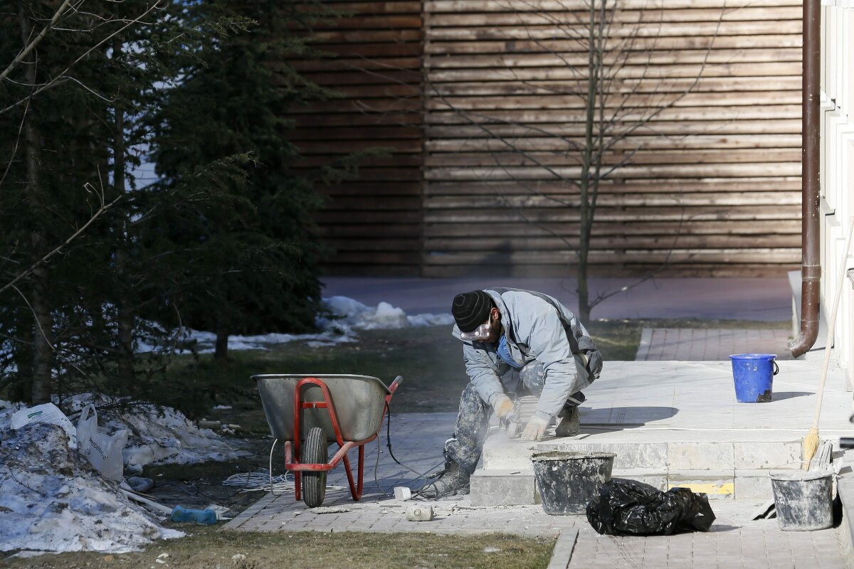 GALERIE FOTO » "Nu pescuiţi în toaletă" :O » Aberaţii şi dezorganizare completă la Soci