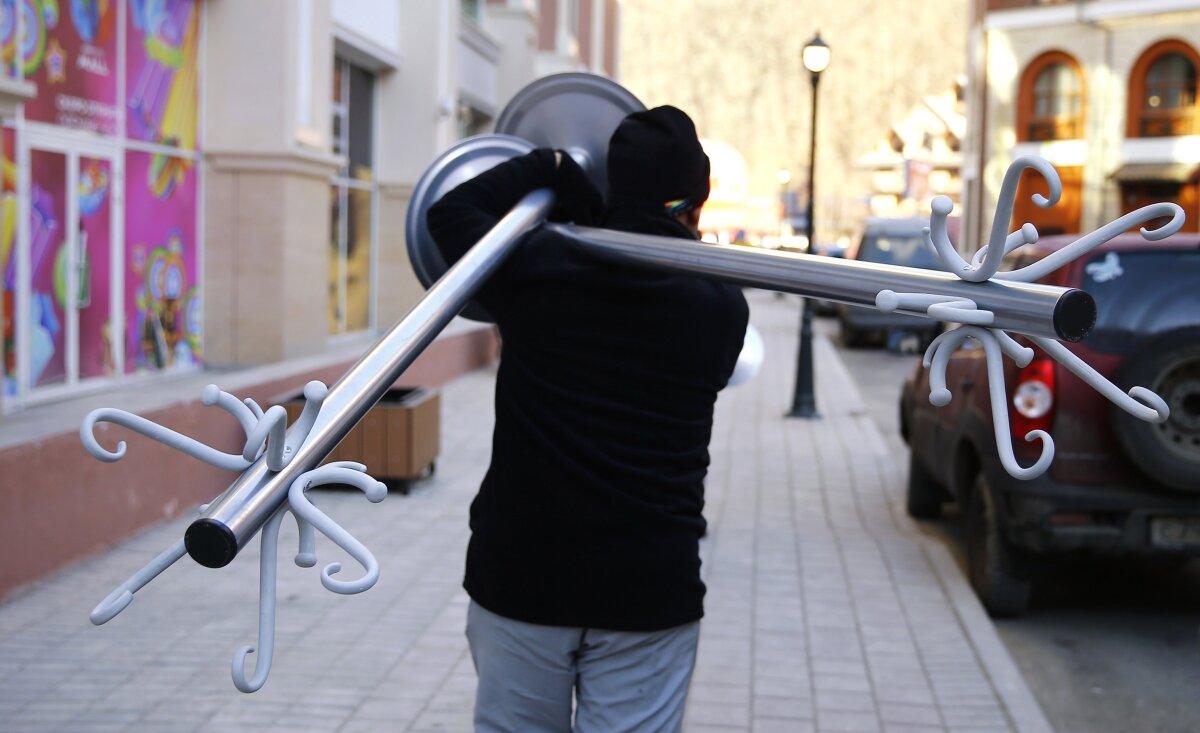 GALERIE FOTO » "Nu pescuiţi în toaletă" :O » Aberaţii şi dezorganizare completă la Soci