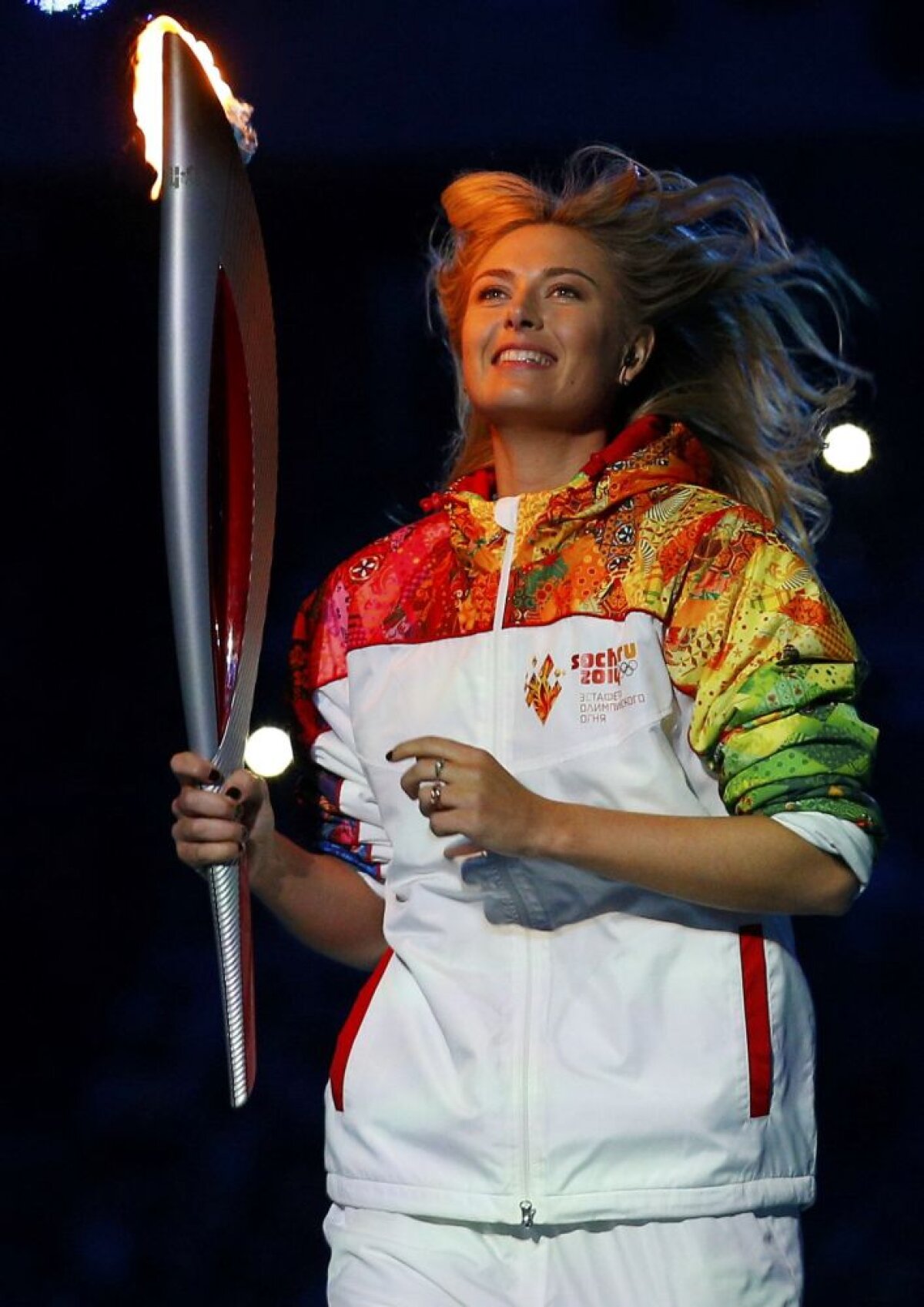 Cele mai tari momente ale deschiderii JO » De la Irina Shayk la Maria Şarapova, căzături pe gheaţă şi mascote pe steroizi :D