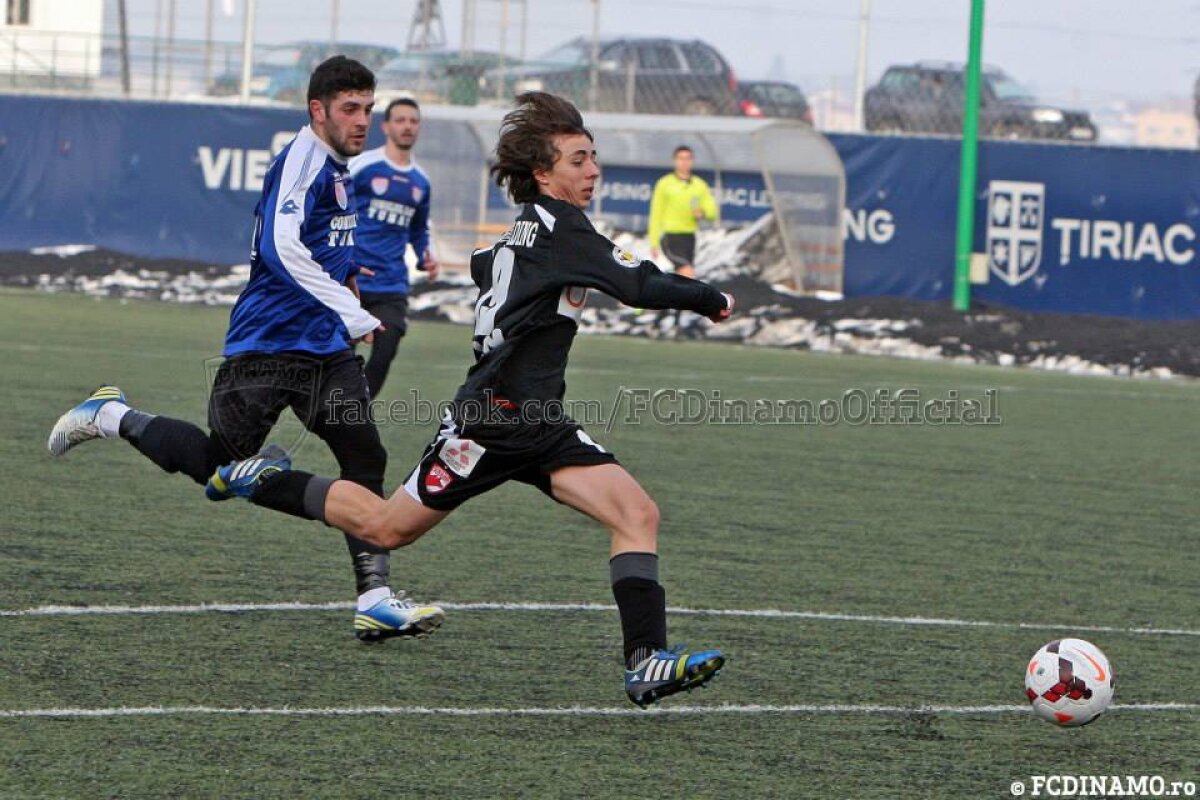GALERIE FOTO Pe urmele tatălui » Patrick Petre a debutat la Dinamo II: "Sper să mă depăşească!"