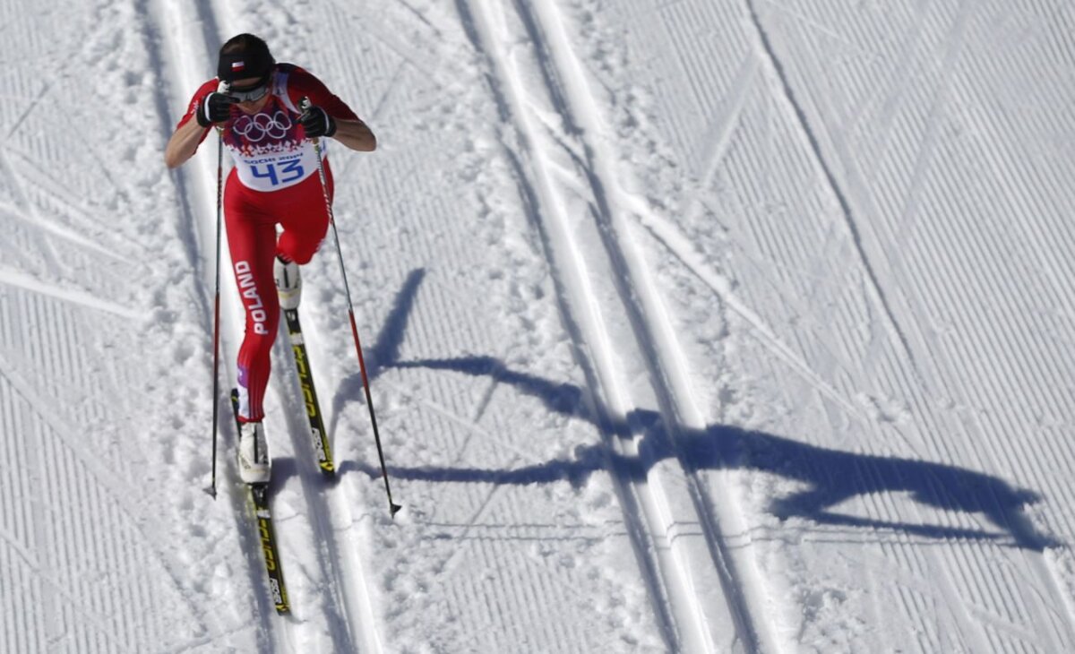 Aur cu piciorul rupt » Justyna Kowalczyk a cucerit al doilea titlu olimpic al carierei