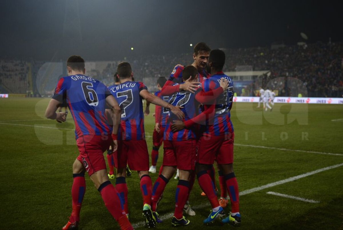 FOTO şi VIDEO From Chiajna with love » Steaua a făcut spectacol, 4-0, cu un adversar paralizat, care i-a făcut două goluri cadou