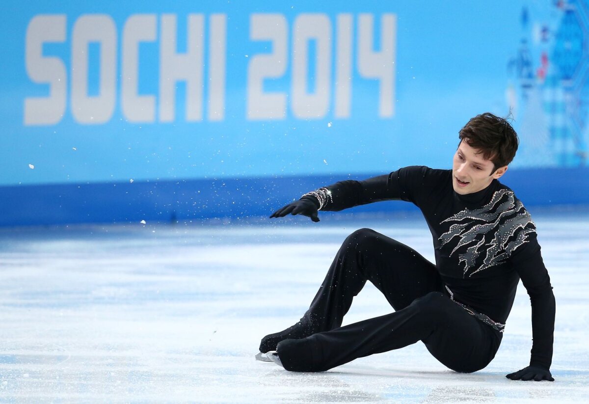 Cad pe capete » Doi sportivi români de la Jocurile Olimpice au suferit căzături urîte