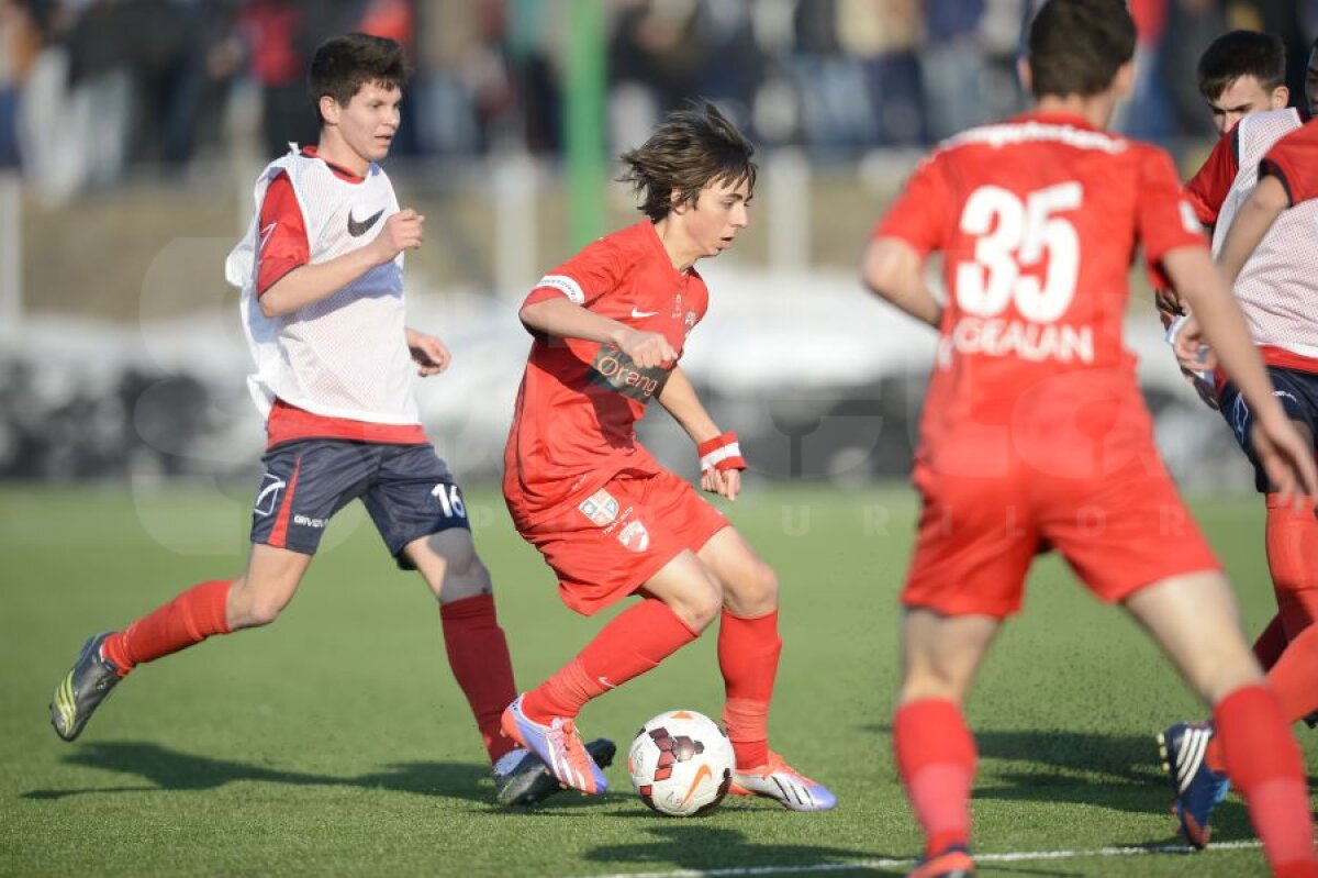 GALERIE FOTO Dinamo - Progresul Cernica 2-0 » Bilinski a marcat din nou şi Patrick Petre a debutat la prima echipă