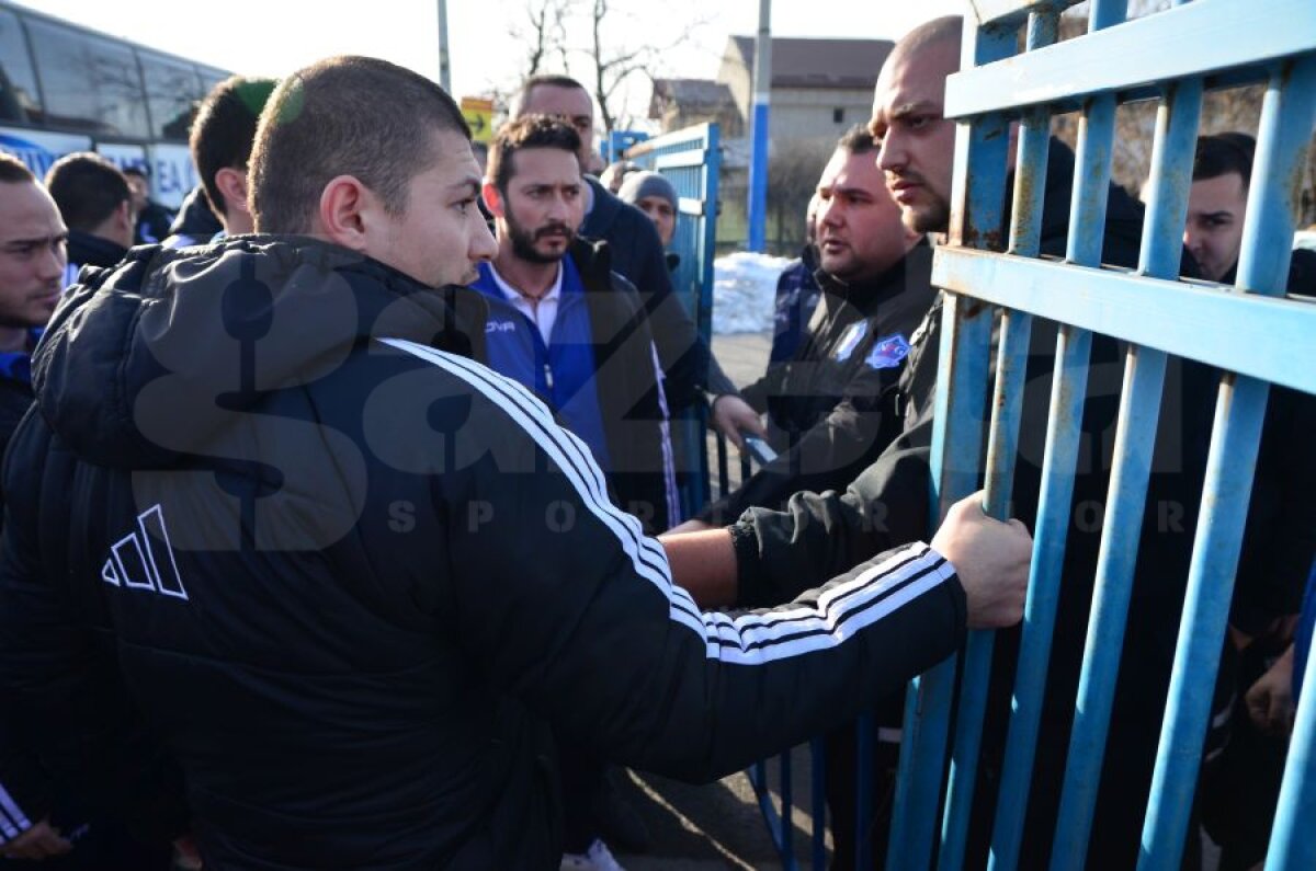 UPDATE Ştiinţa se revoltă! » Decizie şocantă a celor de la FC U Craiova, după o nouă încercare eşuată de a se antrena pe "Oblemenco"