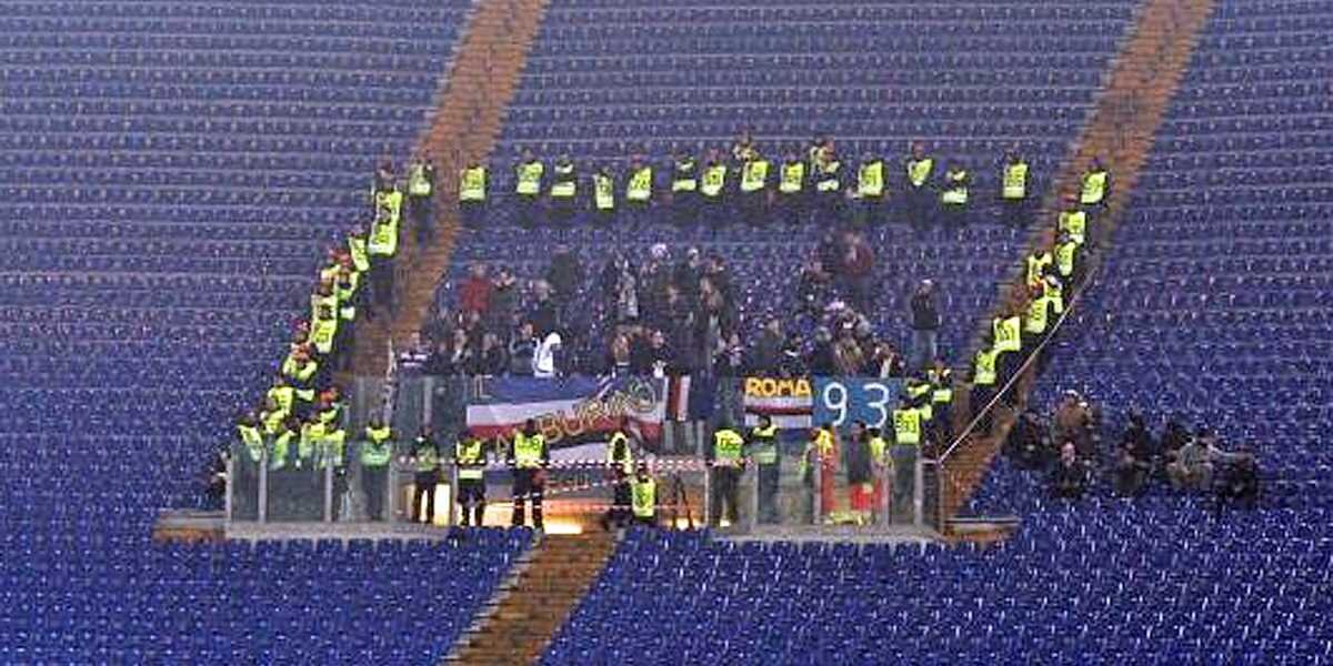 FOTO Bucurie inedită a ”giallorossilor” » Cum au decis jucătorii Romei să-şi arate ataşamentul faţă de galerie