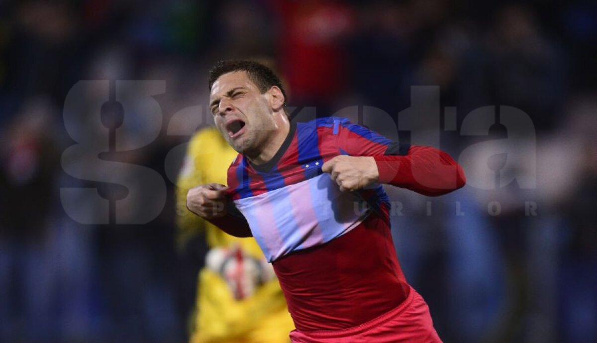 FOTO + VIDEO Steaua cîştigă şi se distanţează la 3 puncte de Astra după 2-0 cu U Cluj