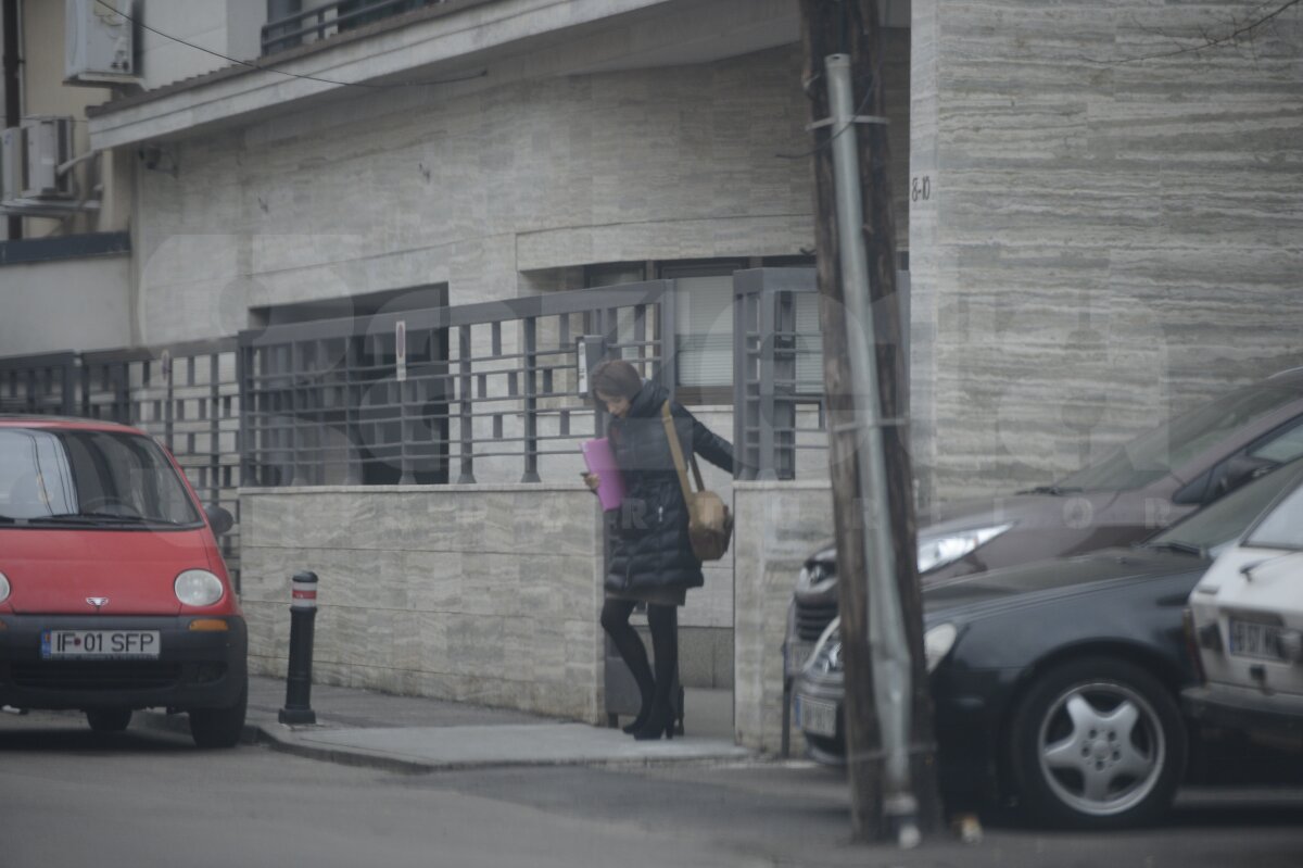 FOTO EXCLUSIV Agitaţie la casa lui George Copos » Alexandra, fiica omului de afaceri, a venit din SUA pentru a-l susţine