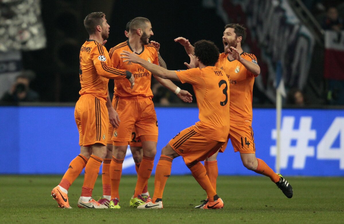 VIDEO Spectacol total în "optimile" Ligii Campionilor! » 9 goluri într-o seară nebună! Set la Gelsenkirchen, remiză la Istanbul