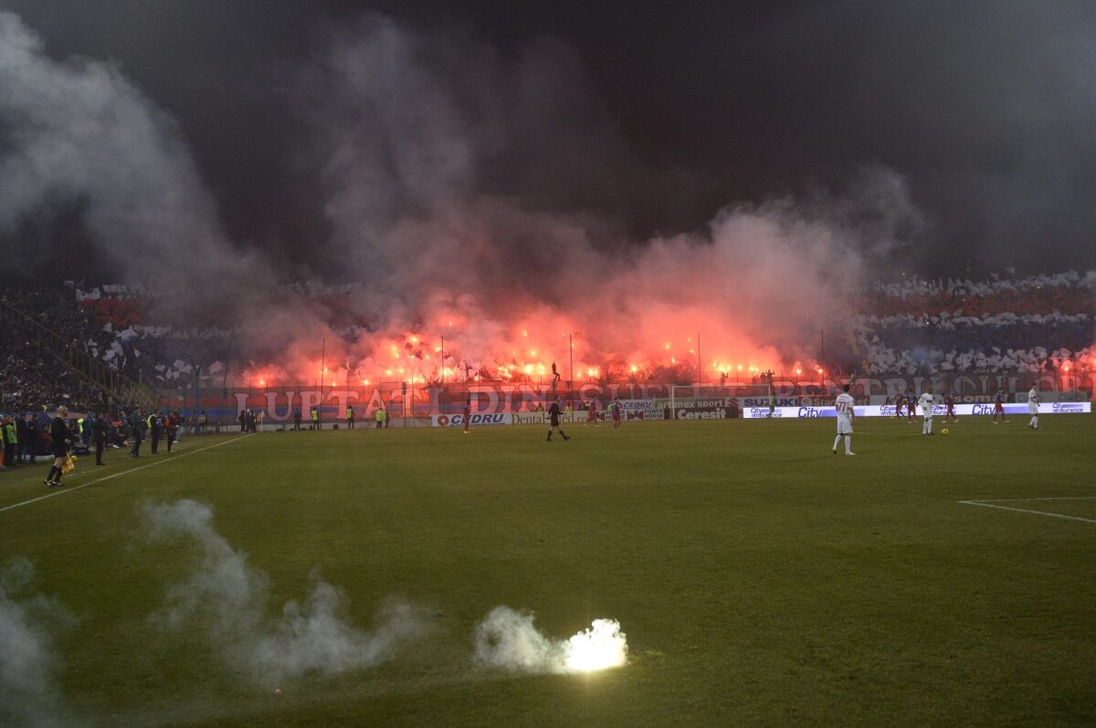 Limba engleză a anulat show-ul pirotehnic :D Dar ultraşii s-au descurcat, ca-ntotdeauna!