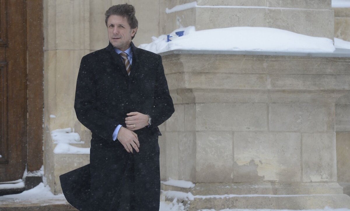 Asociat cu corupţia » Investigaţie riseproject.com: Gică Popescu în afaceri cu spanioli condamnaţi pentru corupţie şi escrocherie