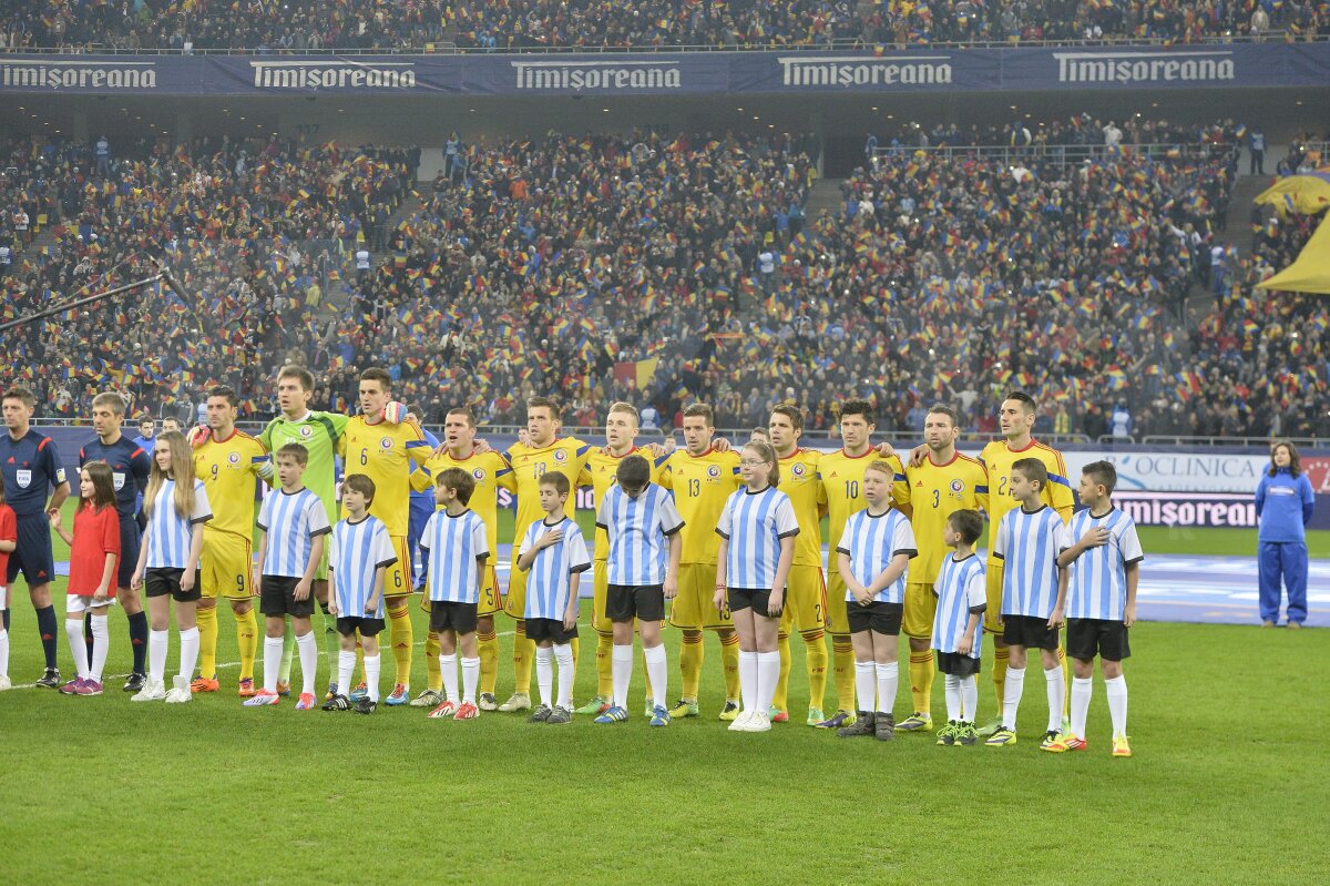 FOTO Atmosferă de sărbătoare pe Arena Naţională » Aproximativ 45.000 de oameni au venit la România - Argentina