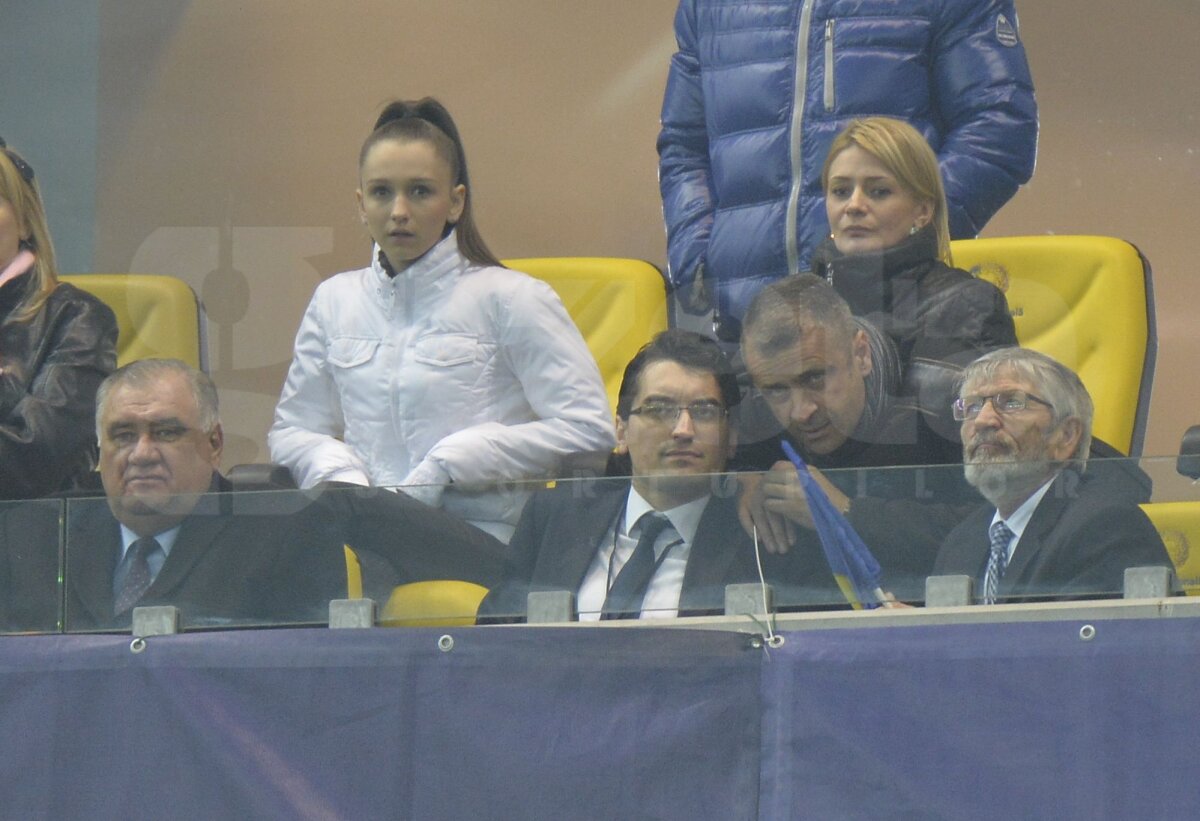 FOTO Atmosferă de sărbătoare pe Arena Naţională » Aproximativ 45.000 de oameni au venit la România - Argentina