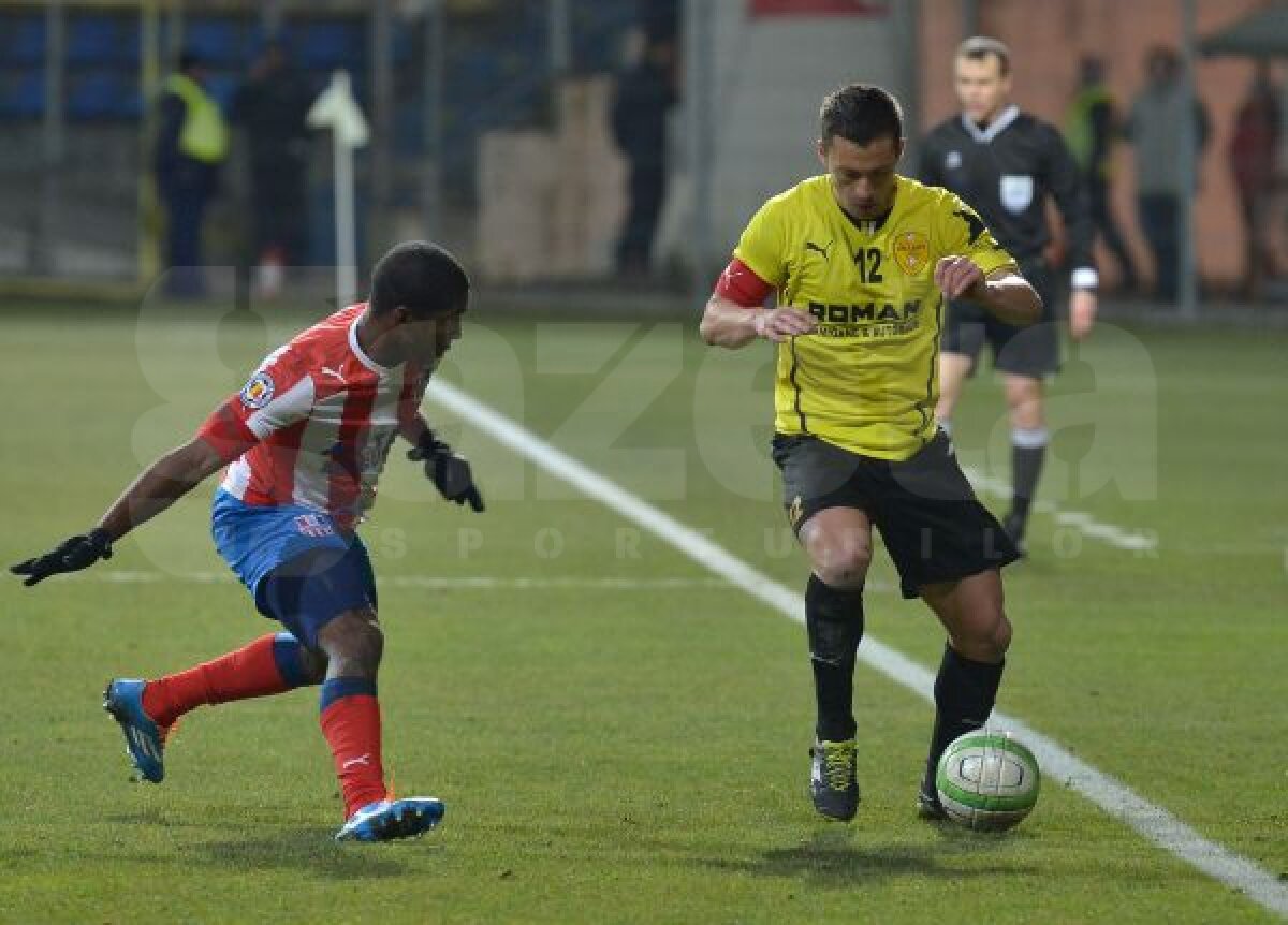 VIDEO+FOTO Oţelul cîştigă un meci nebun cu FC Braşov, 3-1, şi evadează din zona retrogradării